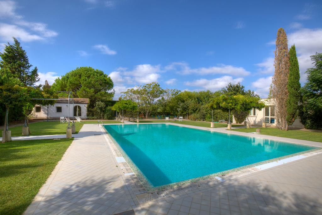 Tenuta Sant'Andrea Giuggianello 외부 사진